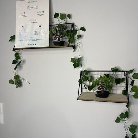 Airpoint Renovated Apartman Ártemida Kültér fotó